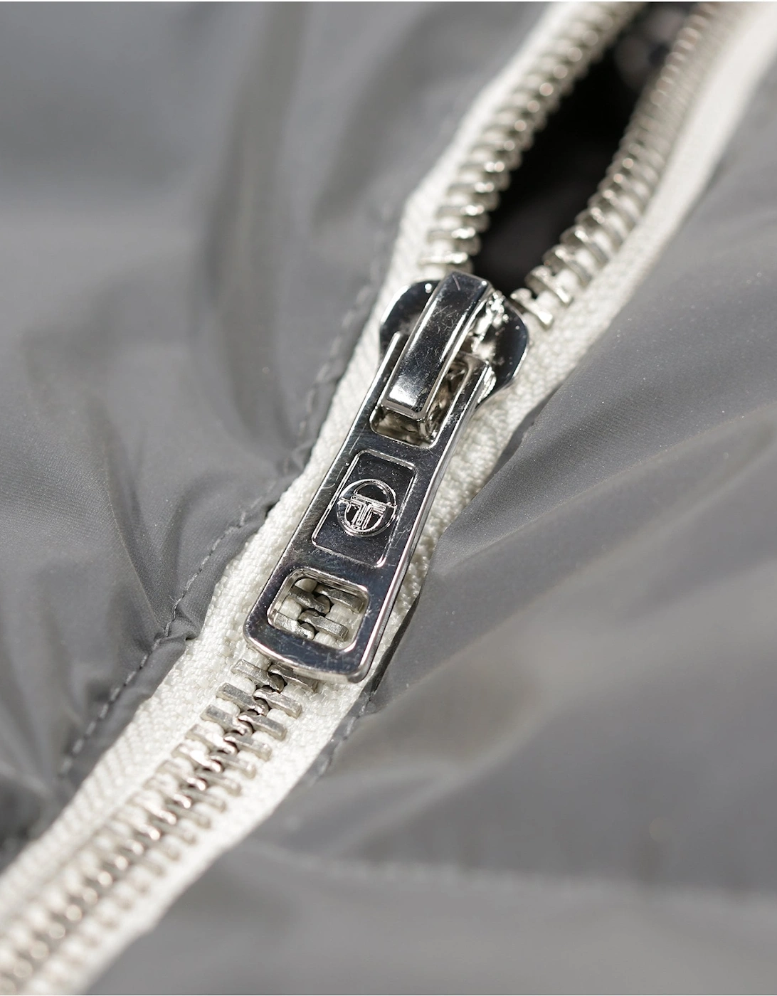 Dhule Silver Reflective Jacket | Silver