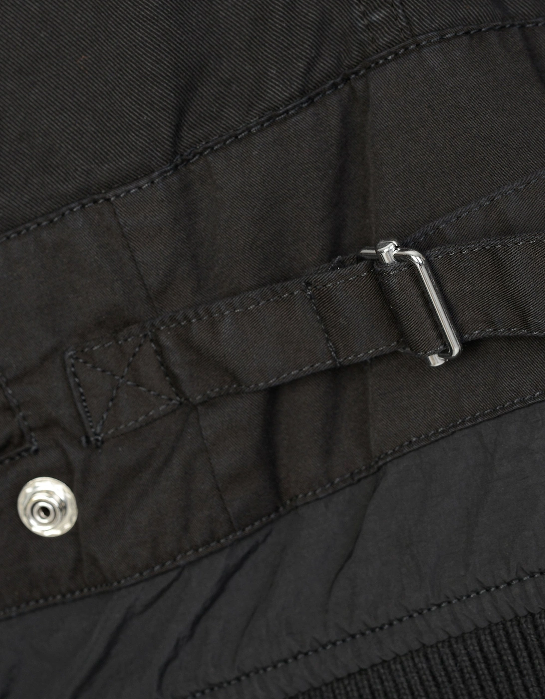 MULTI POCKET HOODED