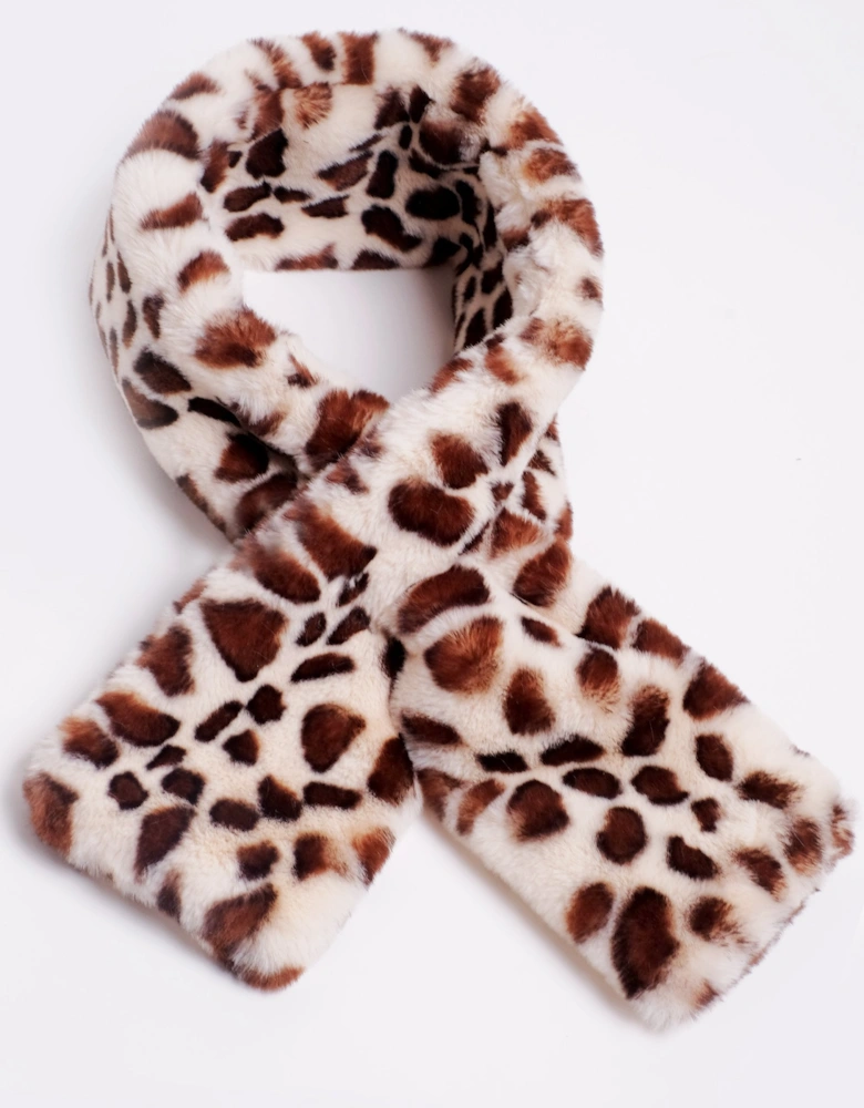 Cream Leopard Print Faux Fur Scarf