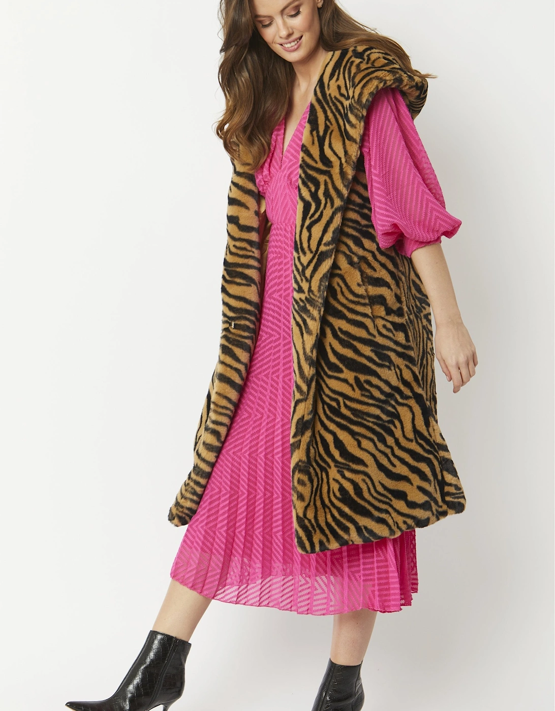 Tiger Print Faux Fur Hooded Tiger Print Maxi Gilet