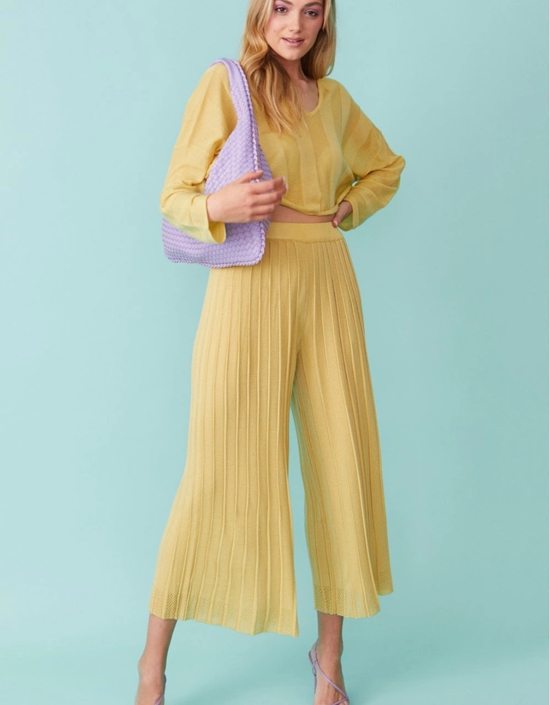 Yellow Oversized Ribbed Cropped Jumper