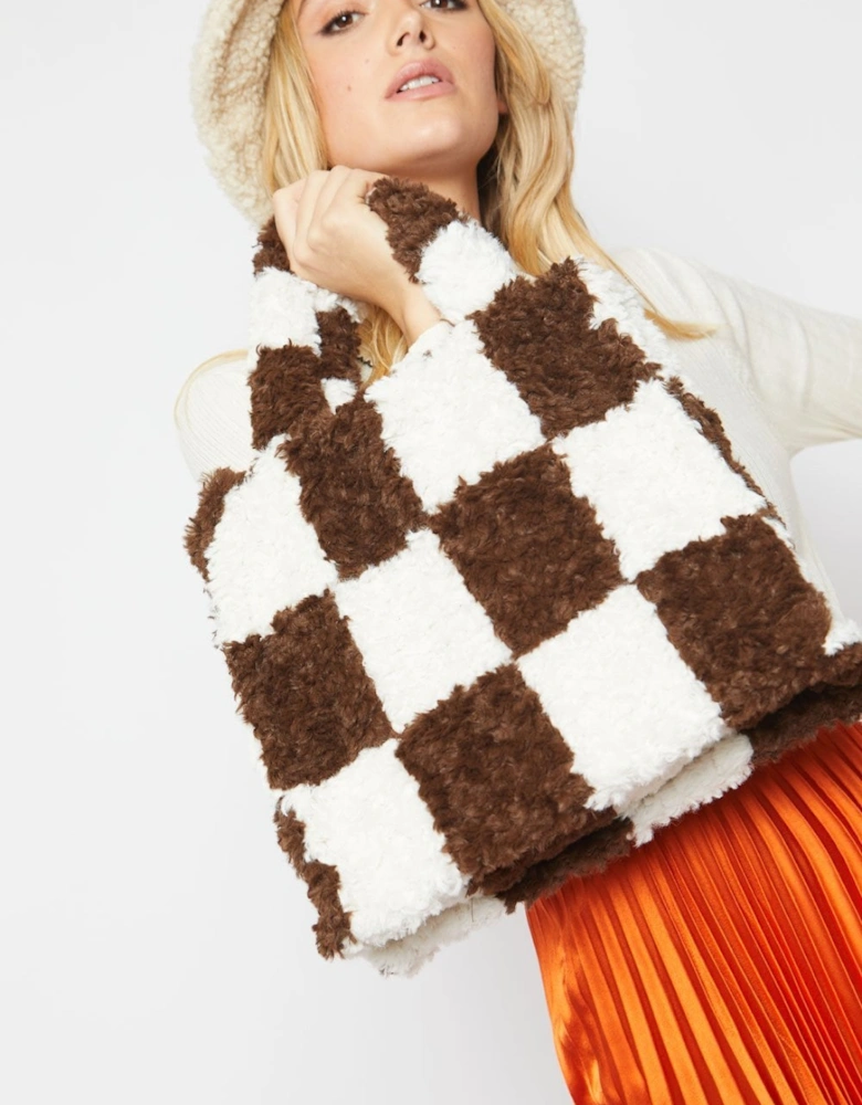 Shearling Checkered Tote Bag in Chocolate and Cream