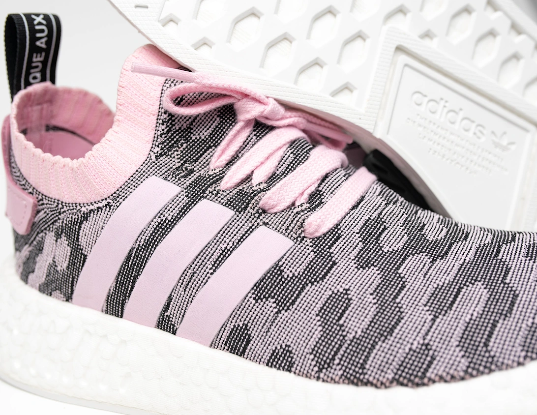 NMD R2 Primeknit Wonder Pink