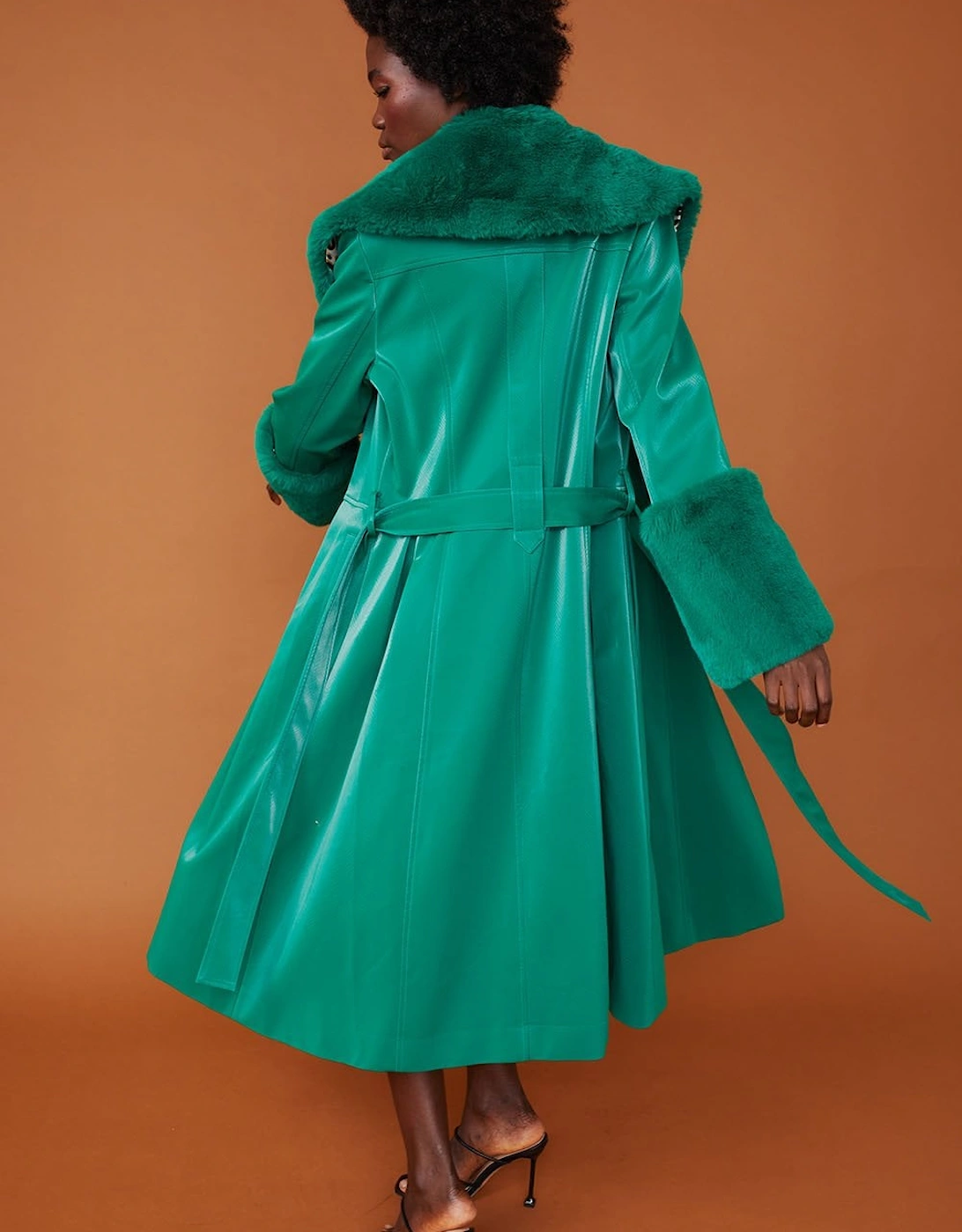 Green Trench Style Belted Coat with Faux Fur Cuffs and Collar