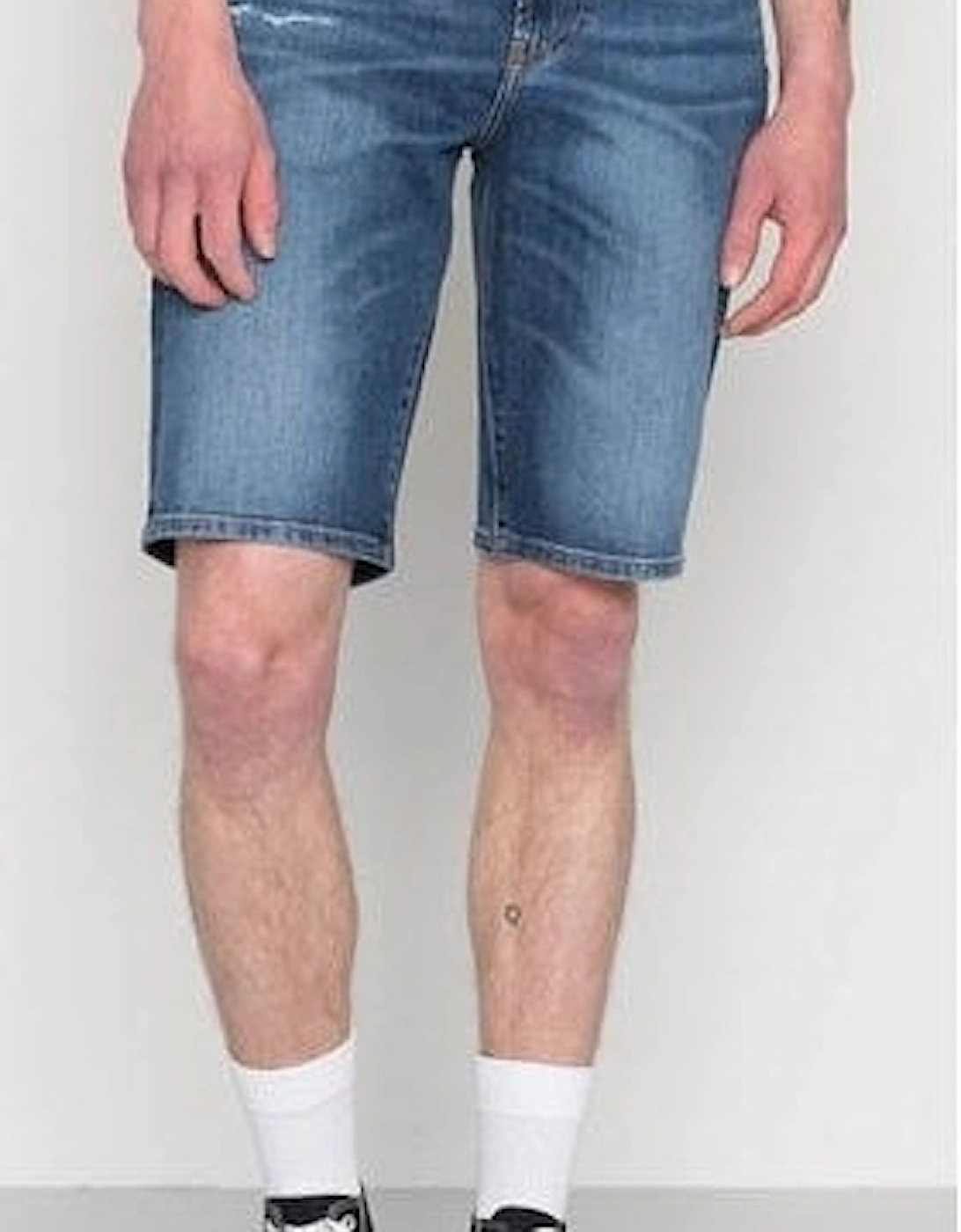 09E07 Distressed Blue Denim Shorts