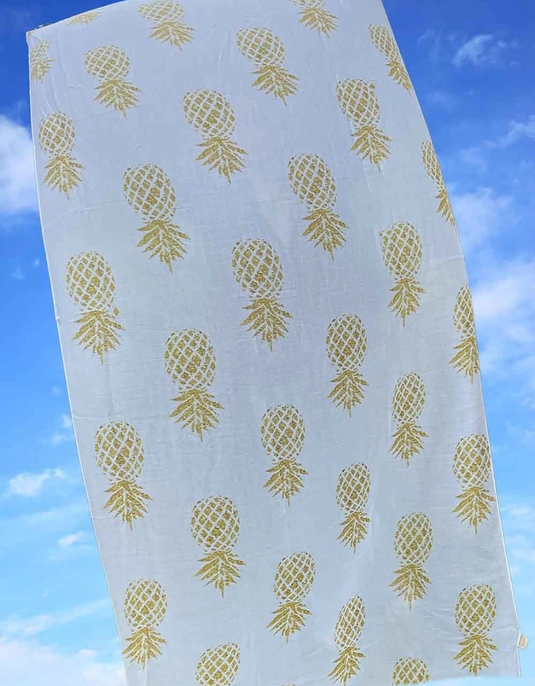 Cashmere and Silk Blend Pineapple Print Tassel Sarong