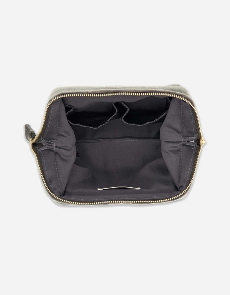 Daphne Velvet Make-Up Bag - Grey