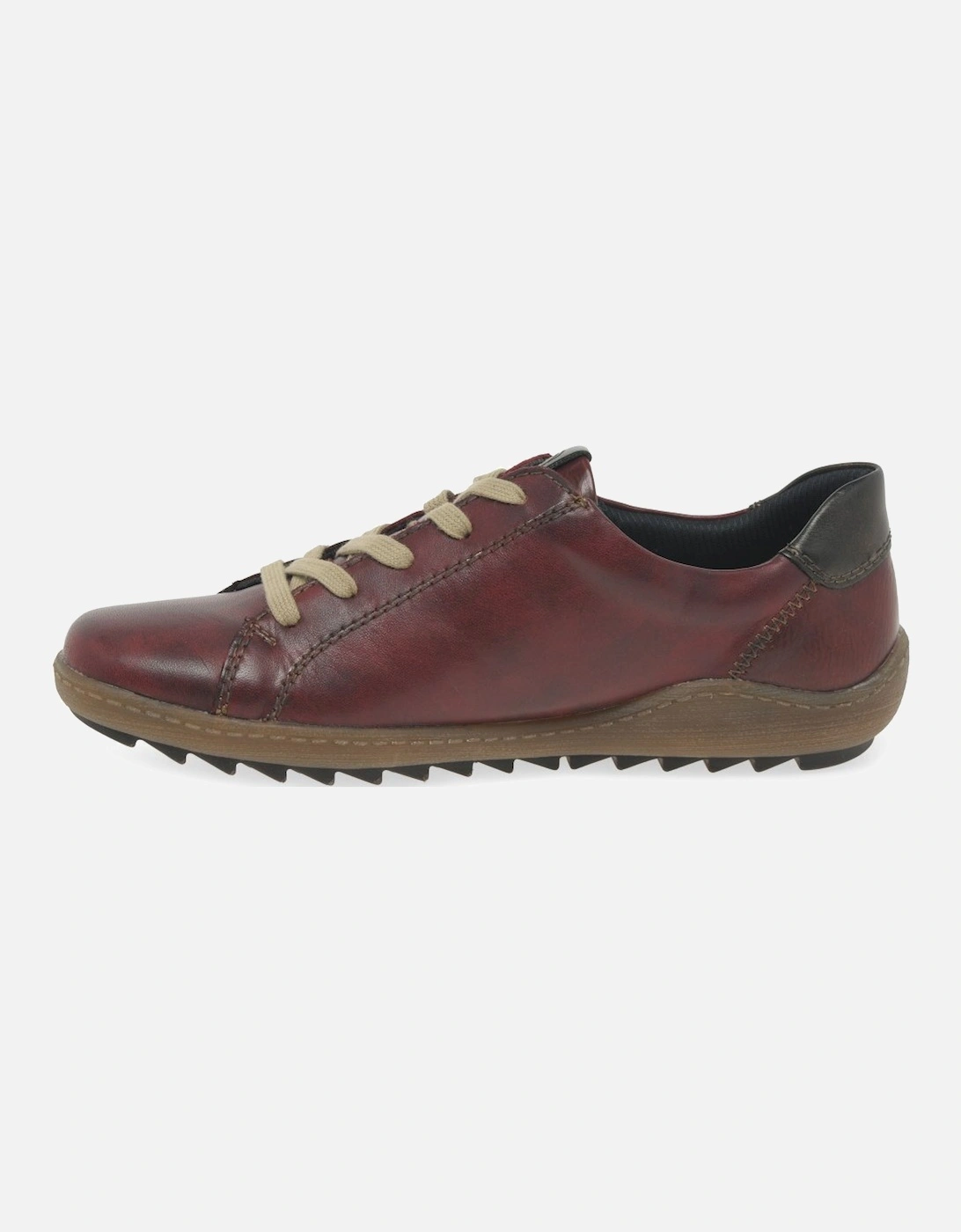 Calwell Womens Shoes