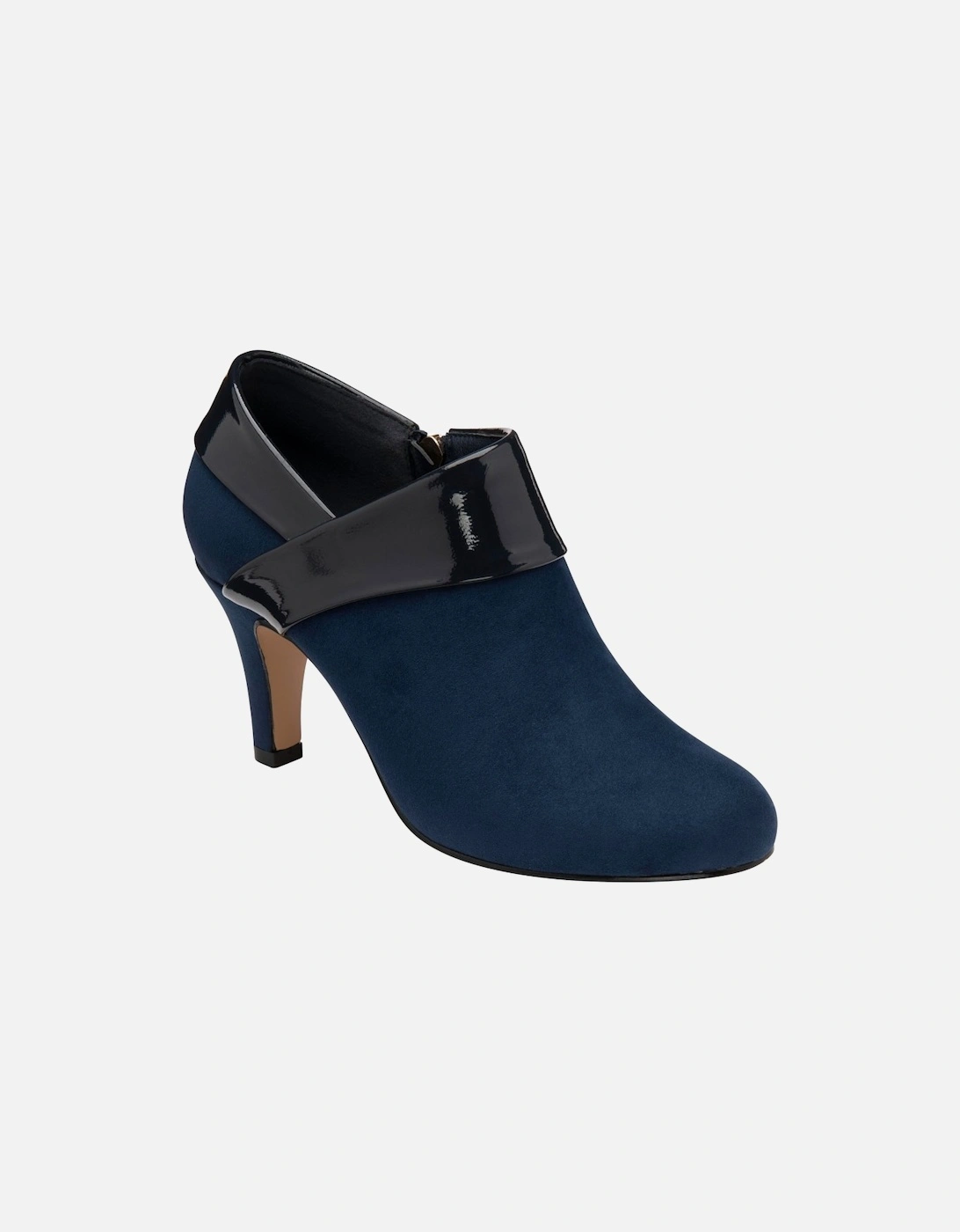 Lotus Women's Navy Maya High Cut Court Shoes - : Size 7