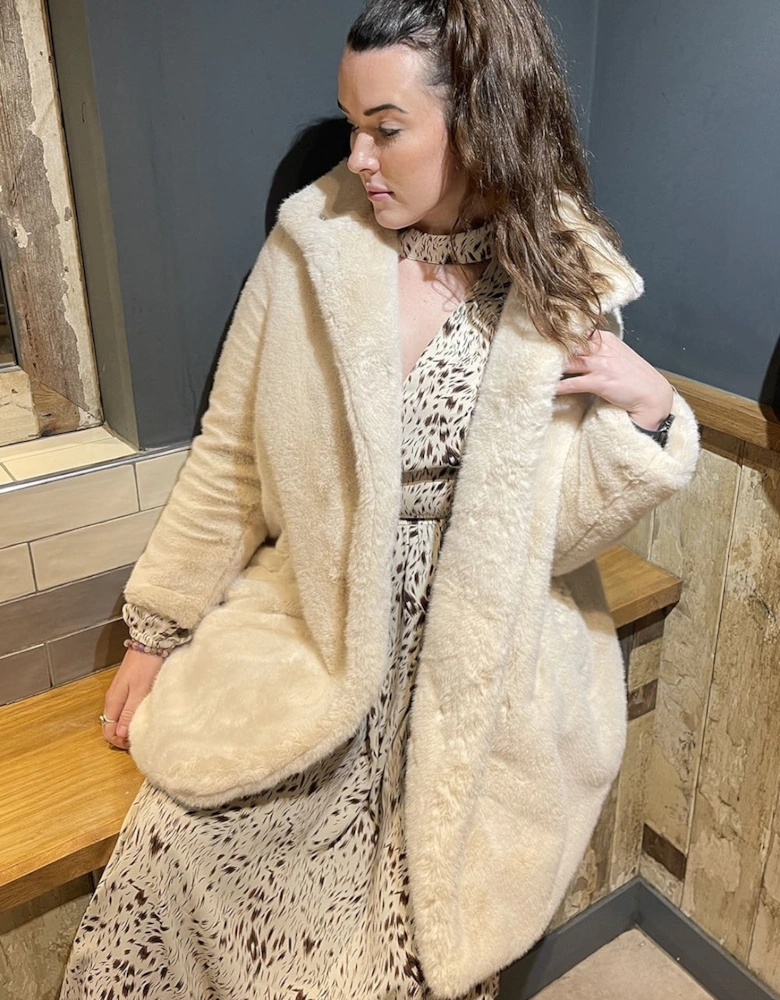 Cream Oversized Faux Fur Coat