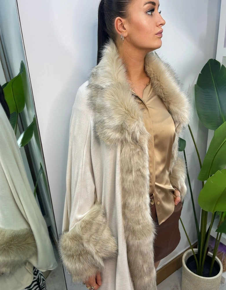 White Luxury Faux Fur Fine Knitted Coat