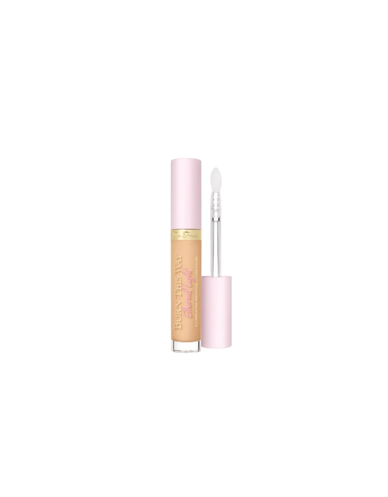 Born This Way Ethereal Light Illuminating Smoothing Concealer - Pecan