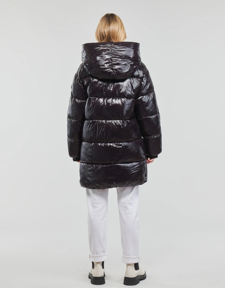 HORIZONTAL QUILTED DOWN COAT WITH  ATTACHED HOOD