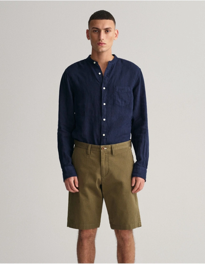 Relaxed Twill Shorts in Green