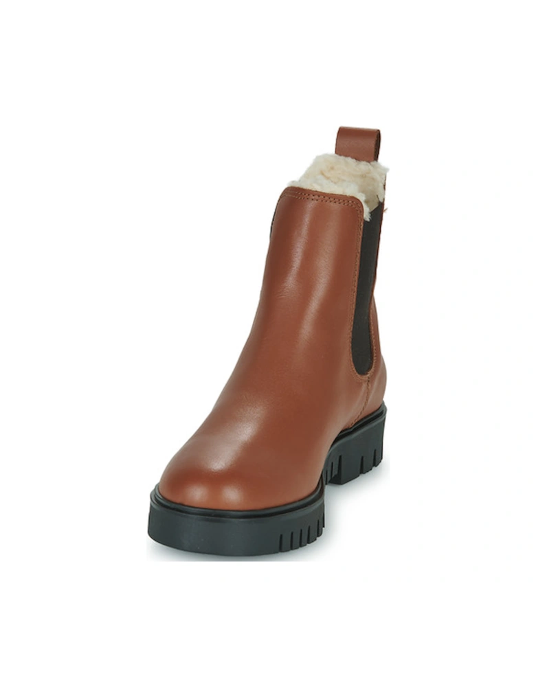 Warmlined Chelsea Boot