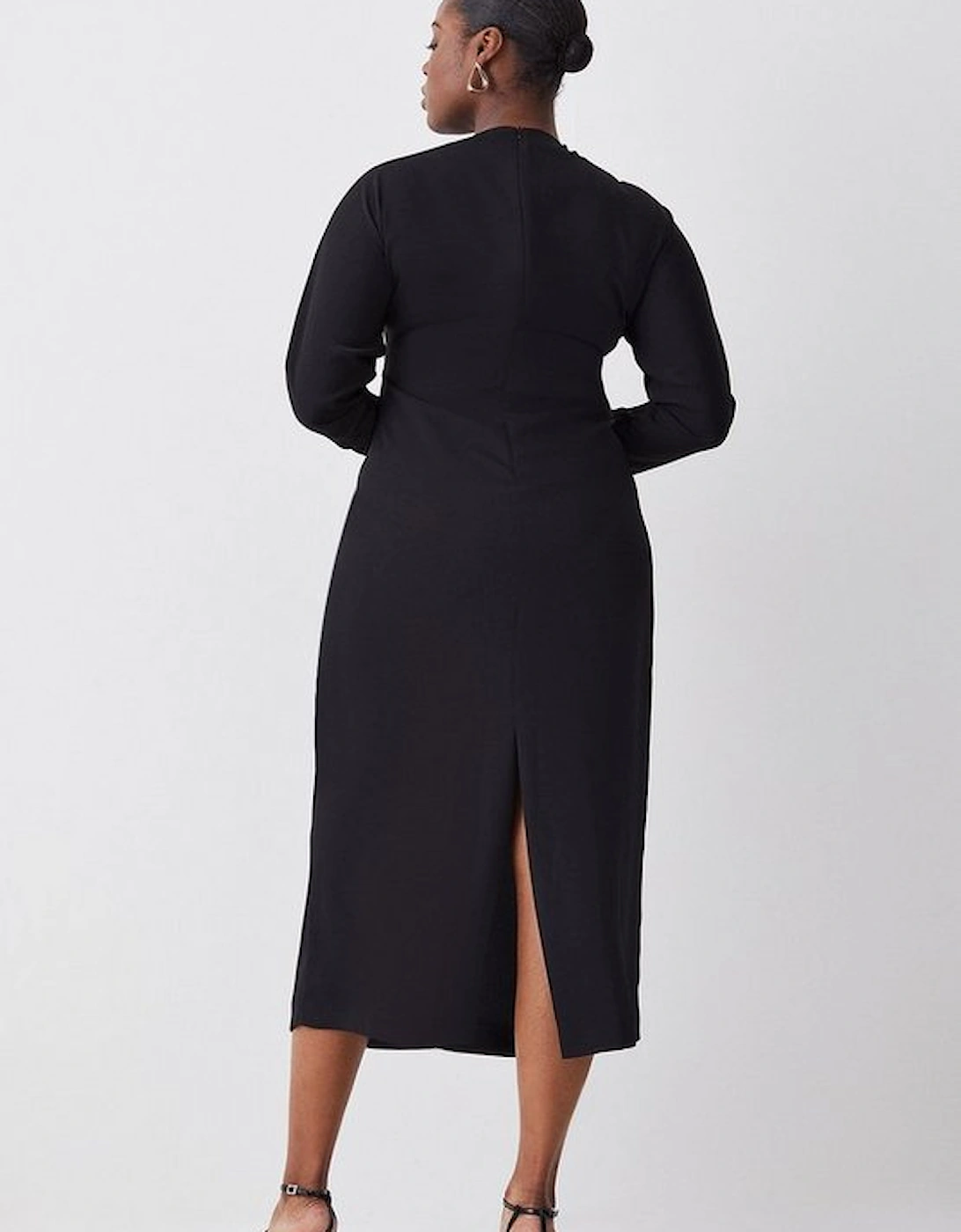 Plus Ruched Front Crepe Rounded Sleeve Midi Dress