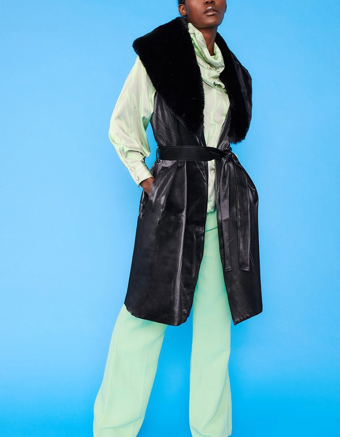 Banana Peel Midi Gilet | Waistcoat Faux Fur Collar