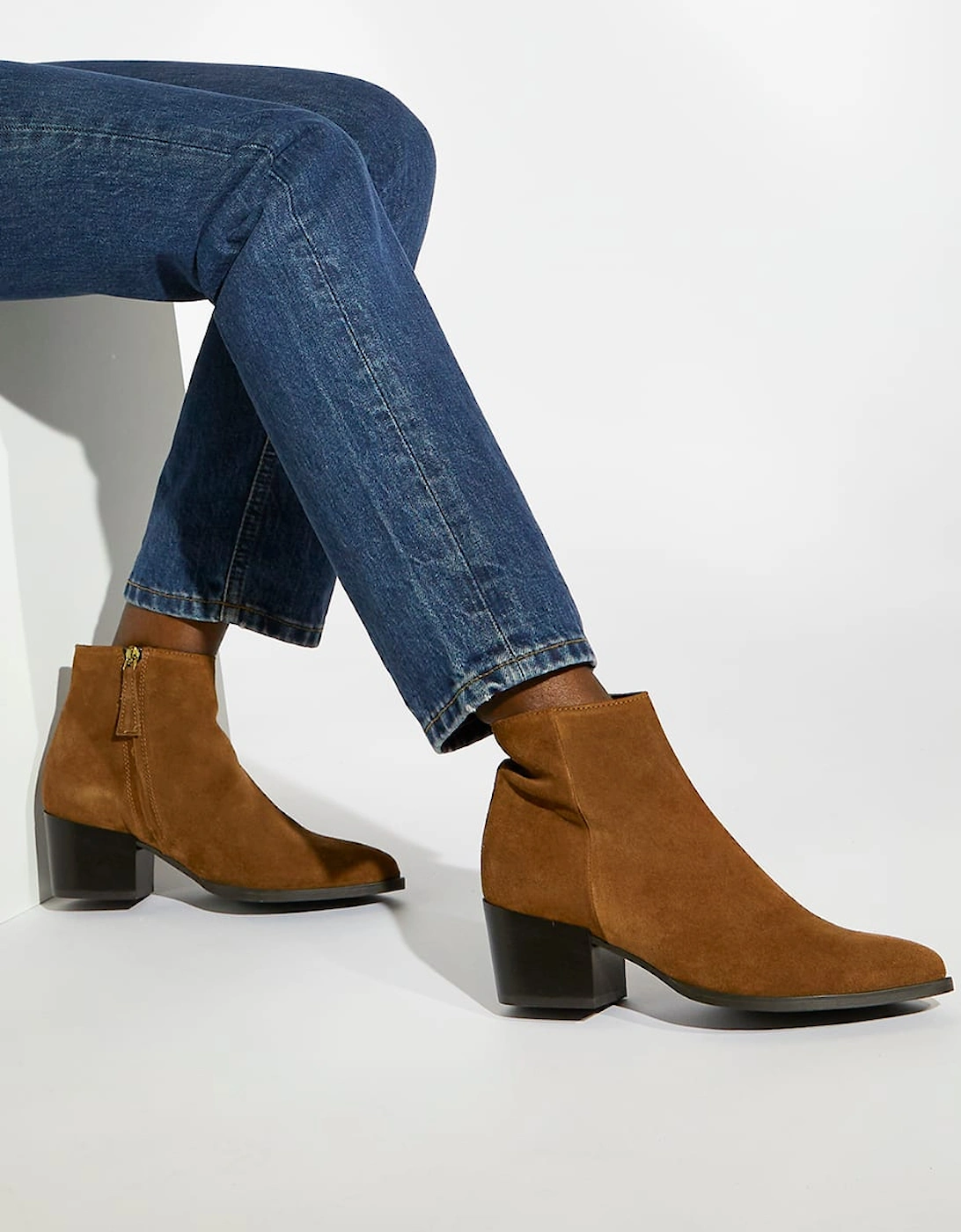 Ladies Patten - Point-Toe Western Boots