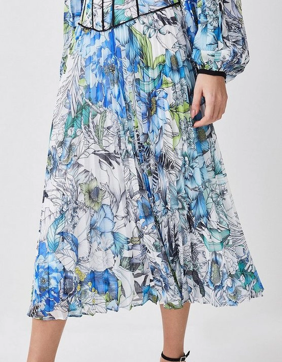 Petite Corset Detail Floral Pleated Woven Maxi Dress