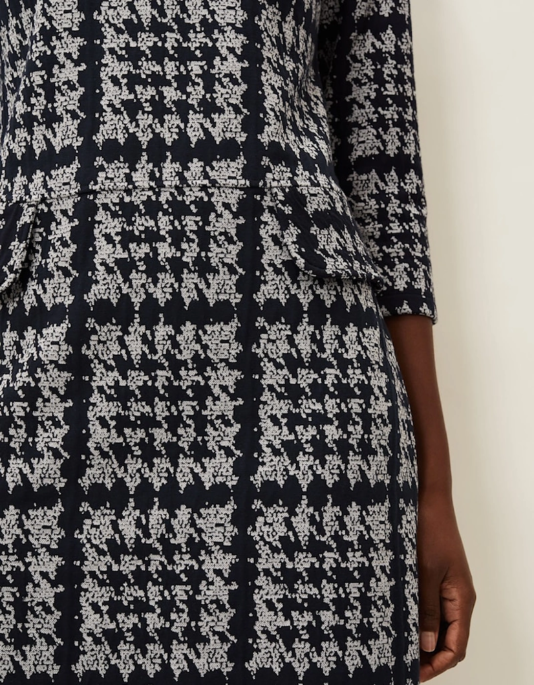 Amani Houndstooth Check Tunic Dress