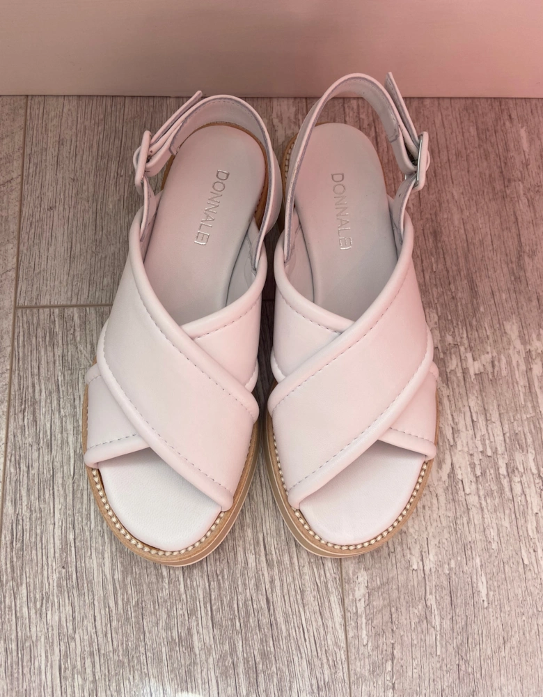 Cross over leather sandals in white