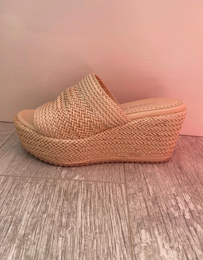 Woven wedges