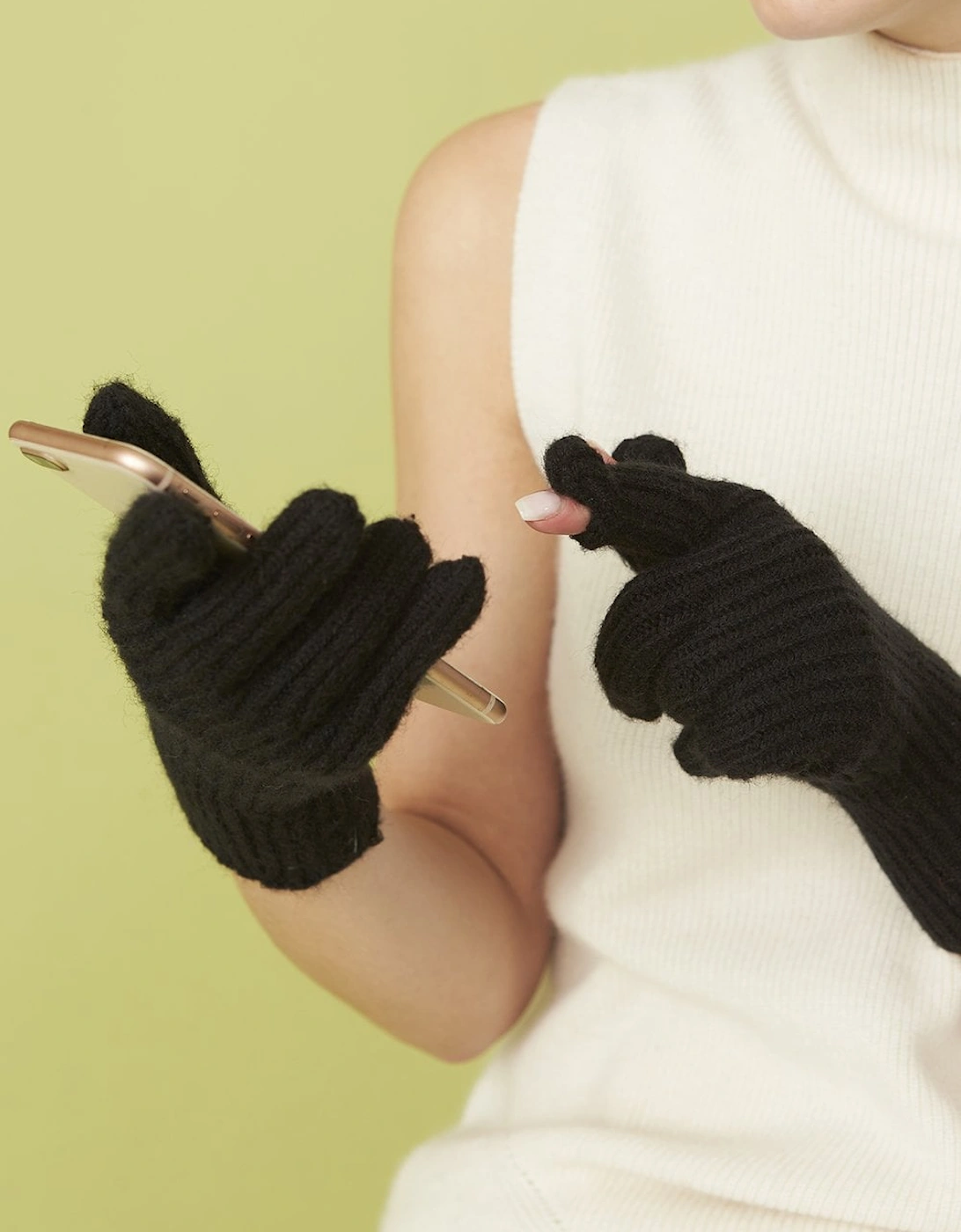Black Banana Peel Blend Gloves