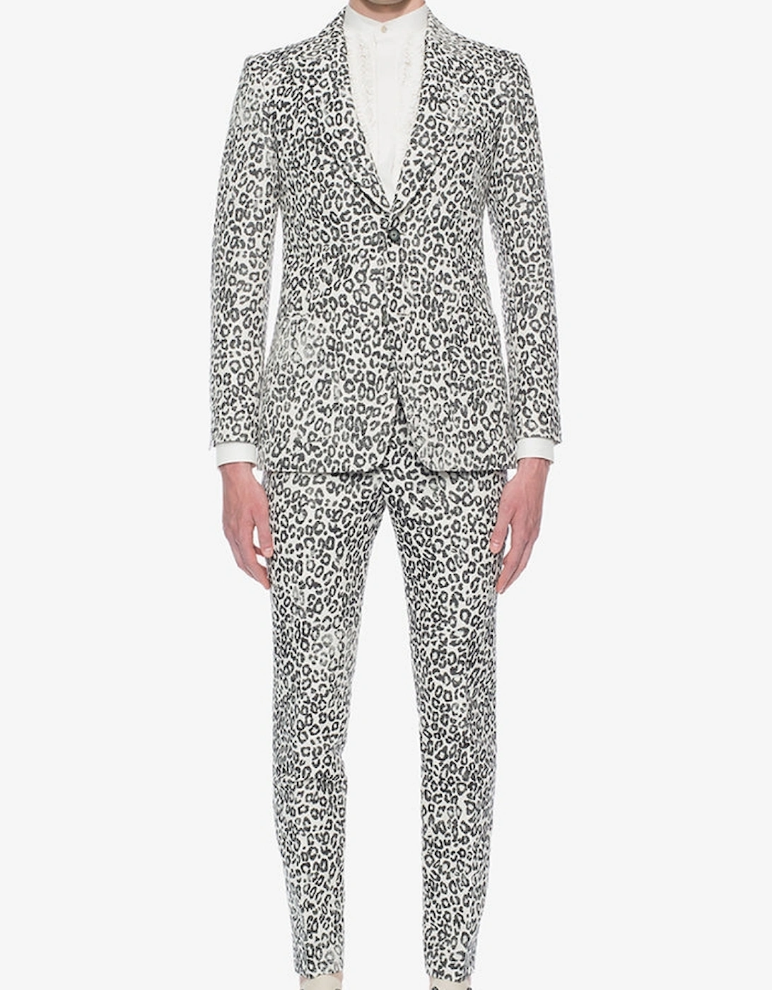 Suit, 13 of 12