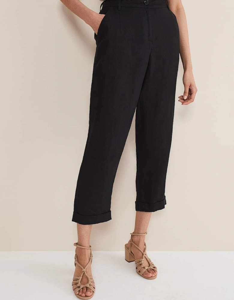 Klarra Black Linen Tapered Trousers