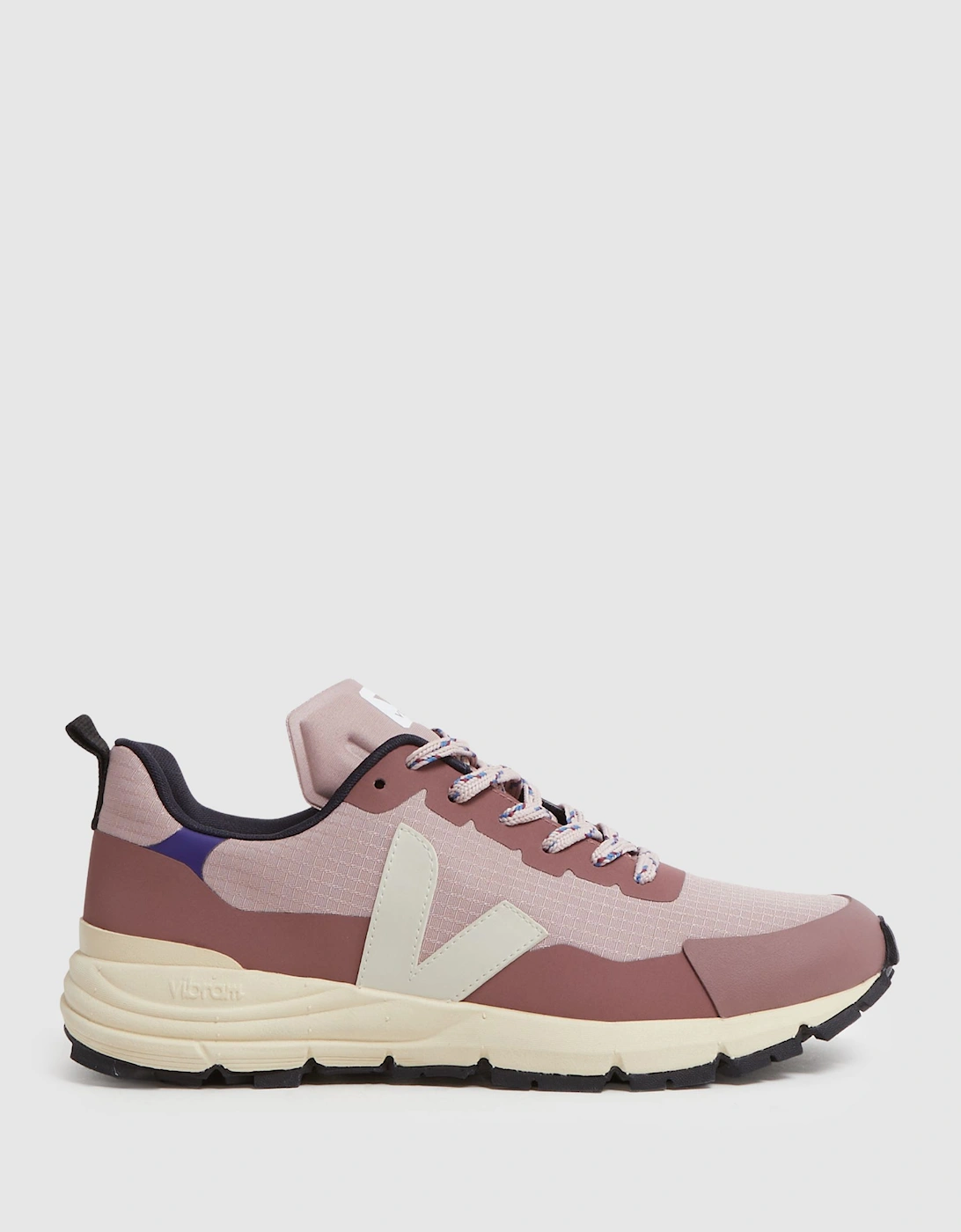 Veja Mesh Hiking Trainers, 2 of 1