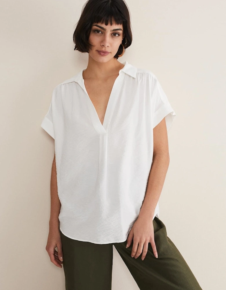 Thea V-Neck Shirt