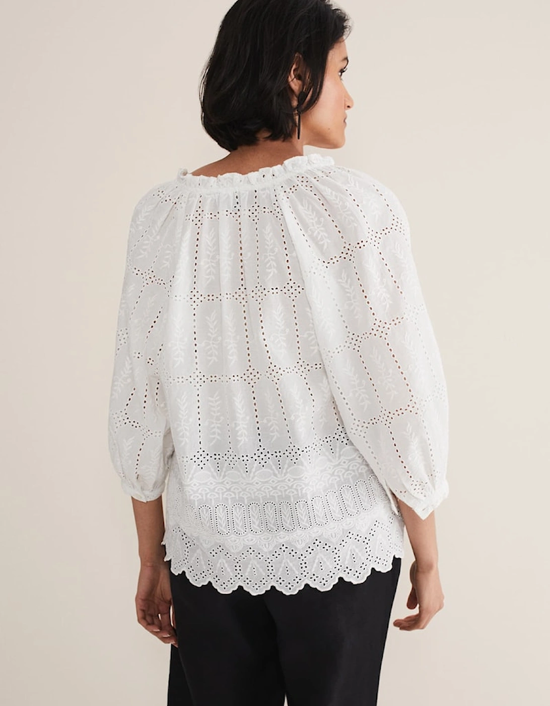 Sierra Broderie Blouse