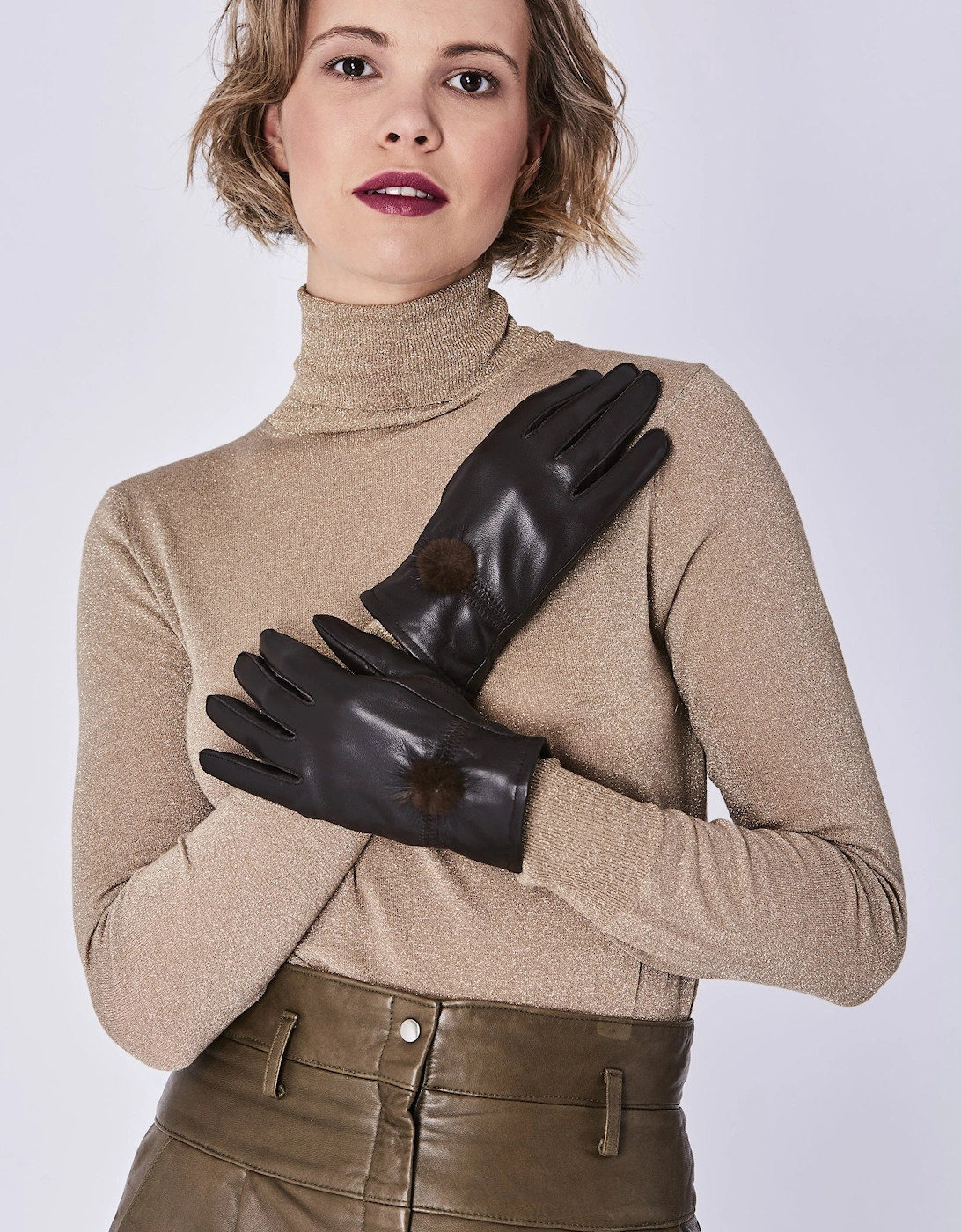 Chocolate Leather Gloves with Mink Bobble