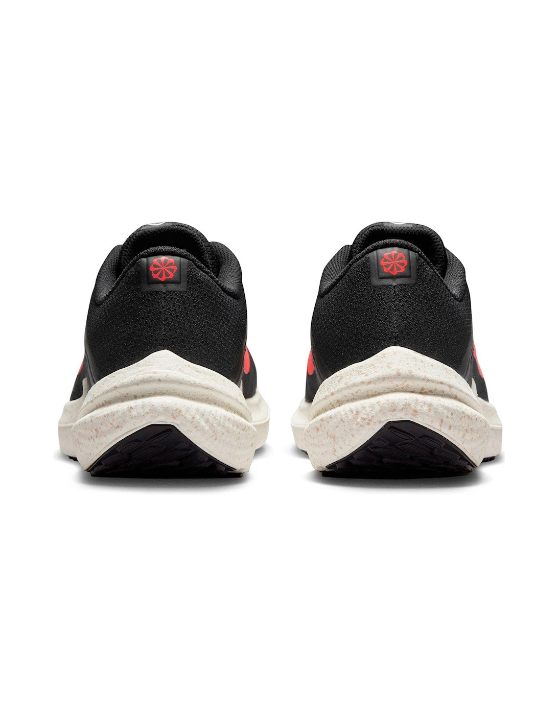 Air Winflo 10 Trainers - Black/Red