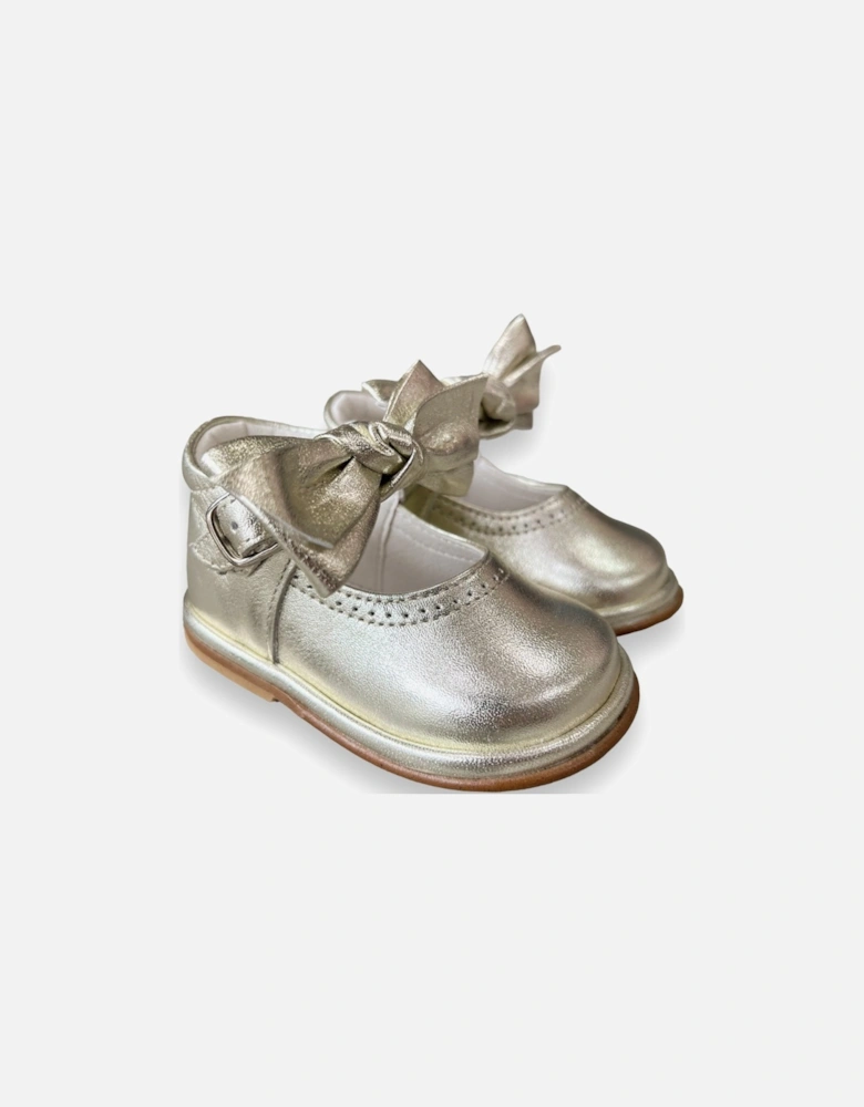 Gold Leather Vitoria Shoe