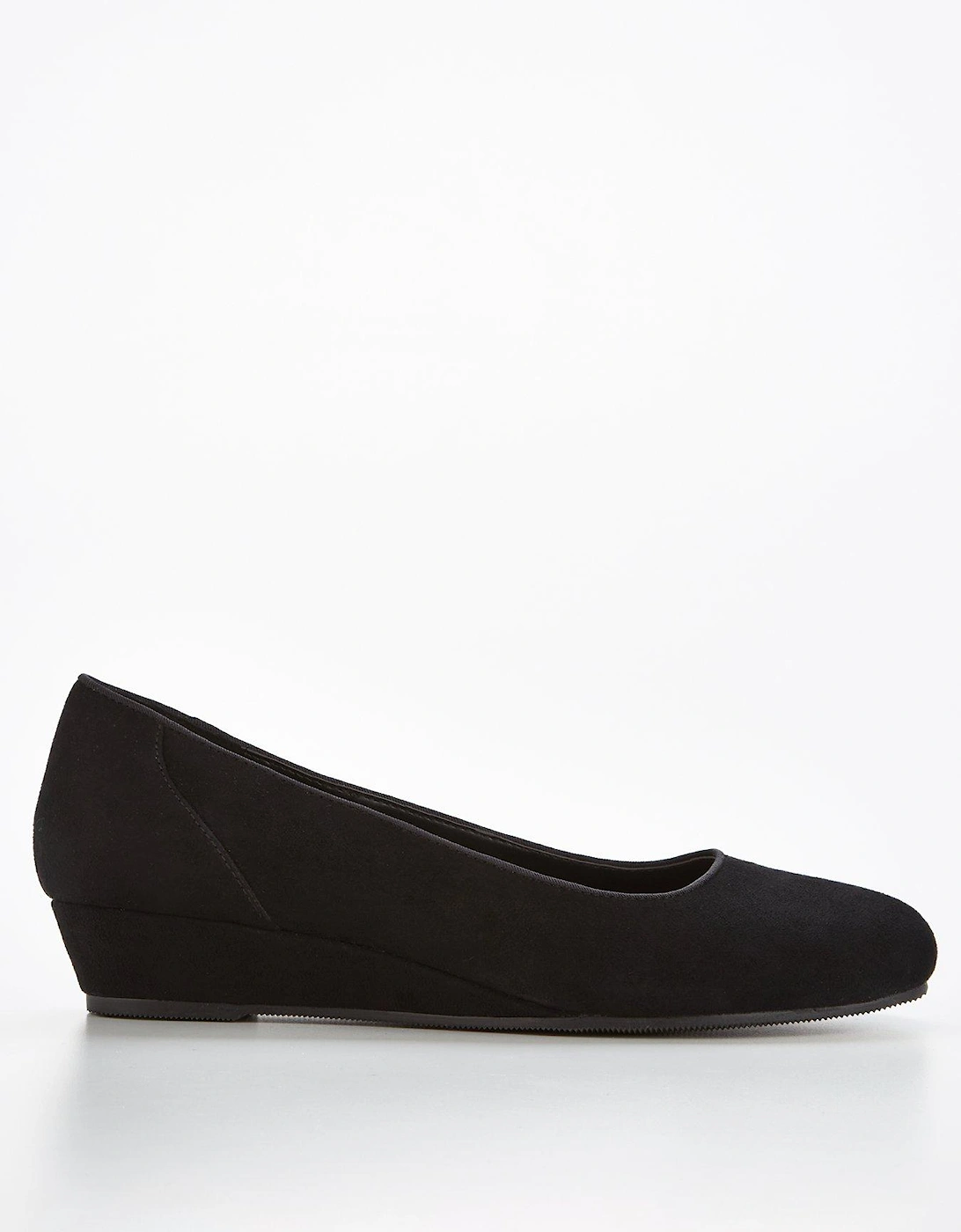 Low Wedge Court Shoe - Black, 7 of 6
