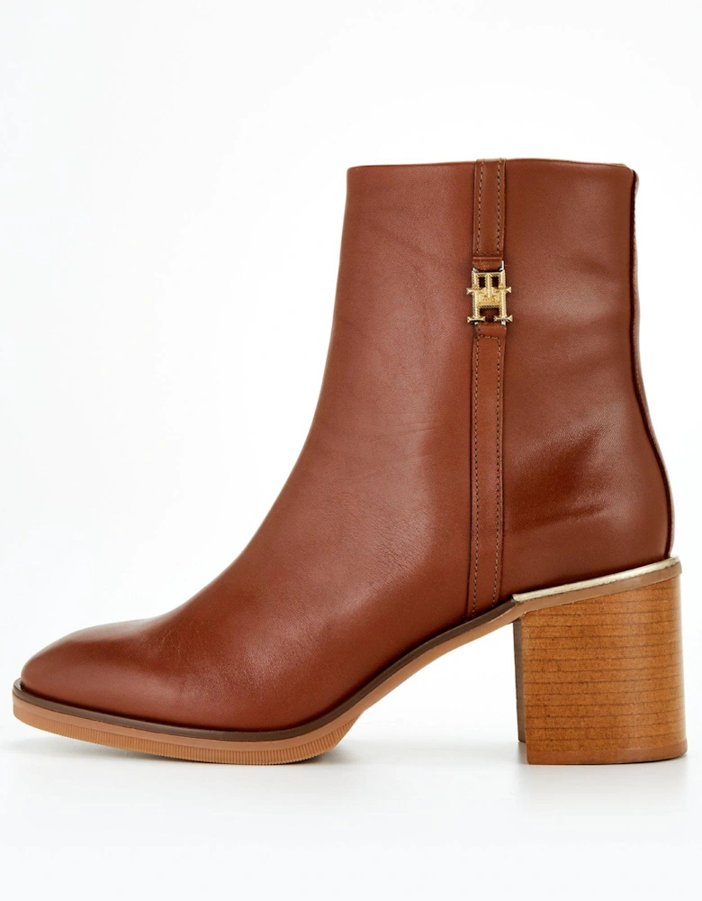 Feminine Mid Heel Leather Boot - Brown