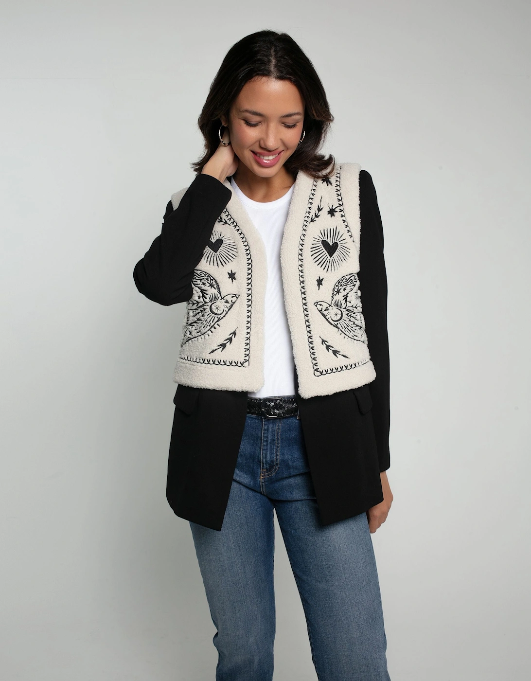 Nooki Design Women's FREE BIRD EMBROIDERED FAUX SHEARLING GILET CREAM - Black - Size: L,