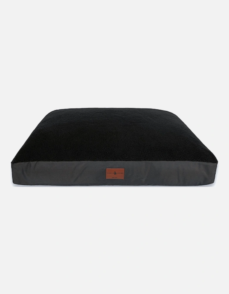 Ziggy Large Dog Bed Black Sherpa