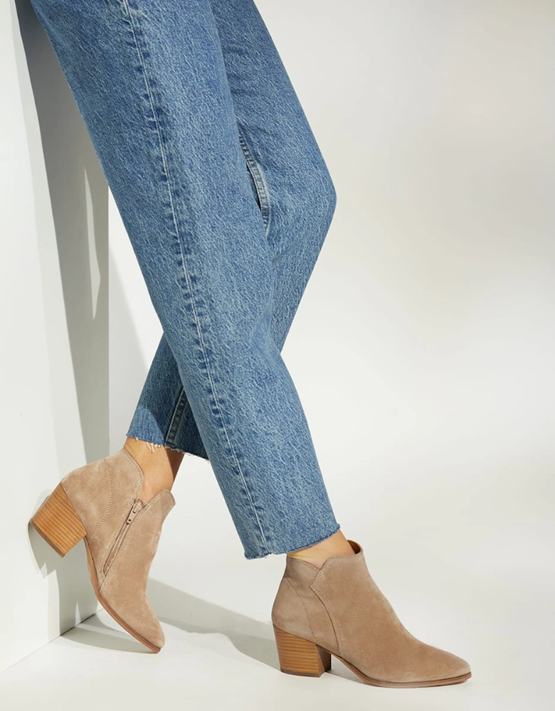 Ladies Parlor - Heeled Suede Ankle Boots