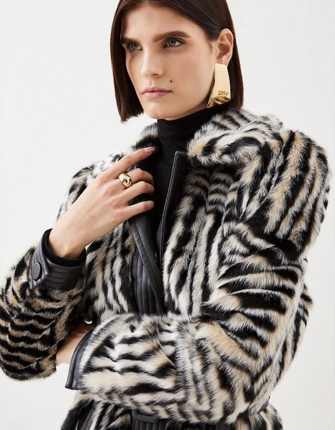 Faux Fur Pu Panelled Stripe Belted Coat