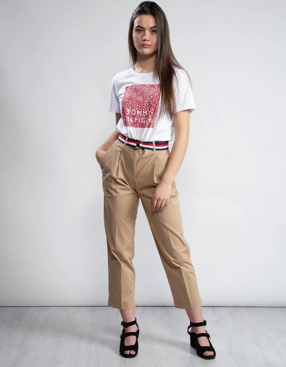 TH Essential Pleated Womens Chinos