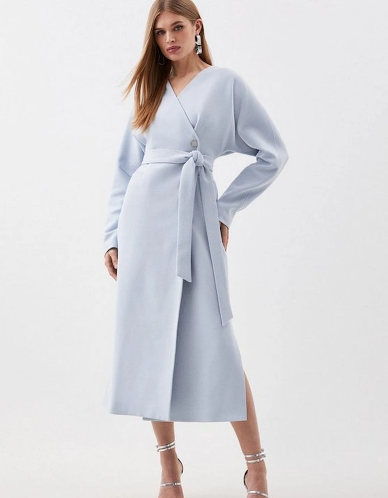 Compact Stretch Rounded Coat