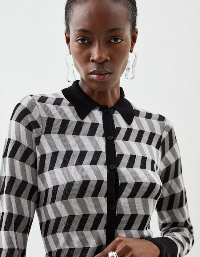 Slinky Viscose Patterned Collared Knit Top