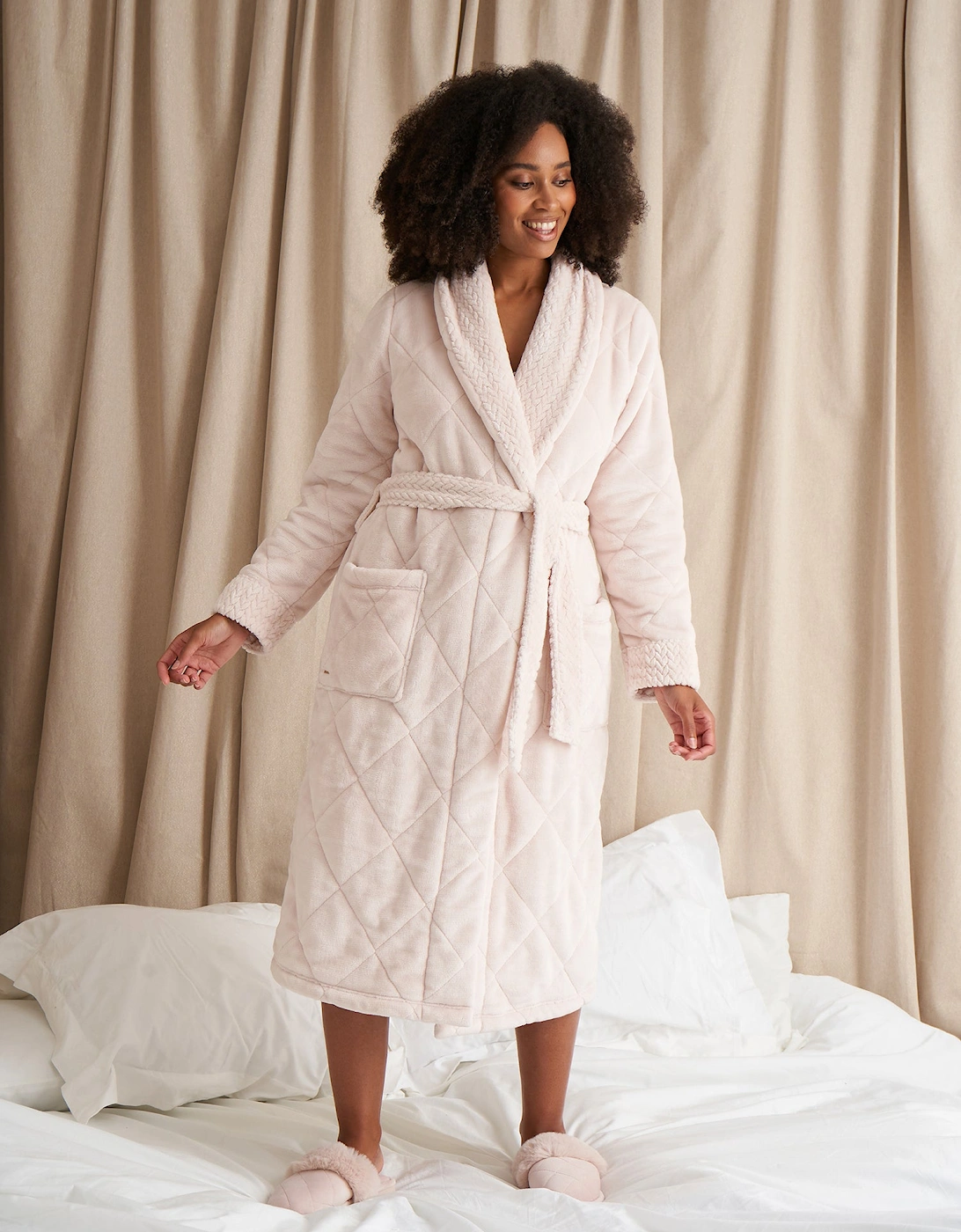 Quilted Velour Robe in Powder Puff, 6 of 5
