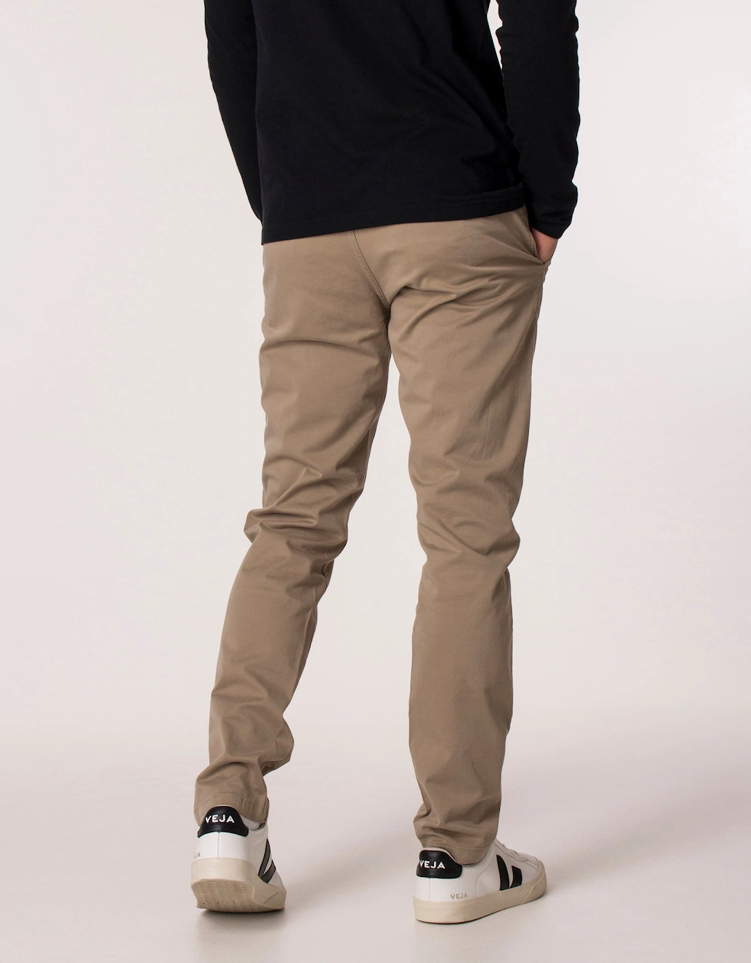 Tapered Fit Schino Taber Chino Pants
