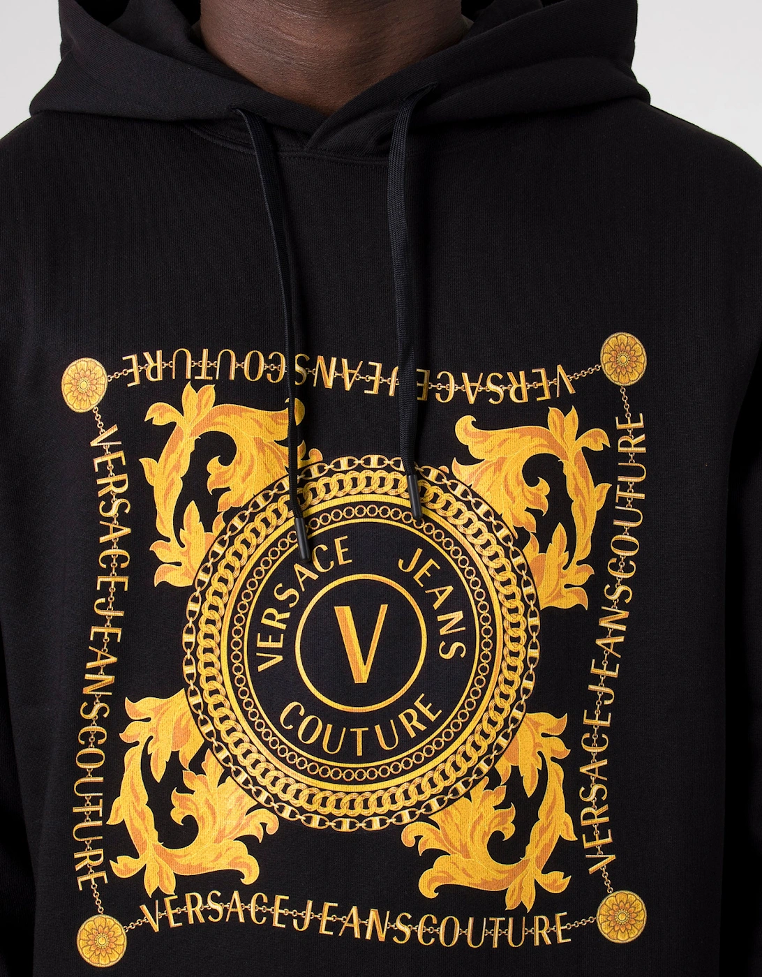 Foulard V Emblem Chain Logo Hoodie