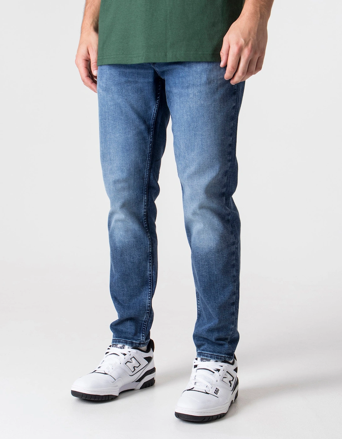 Tapered Fit HUGO 634 Jeans