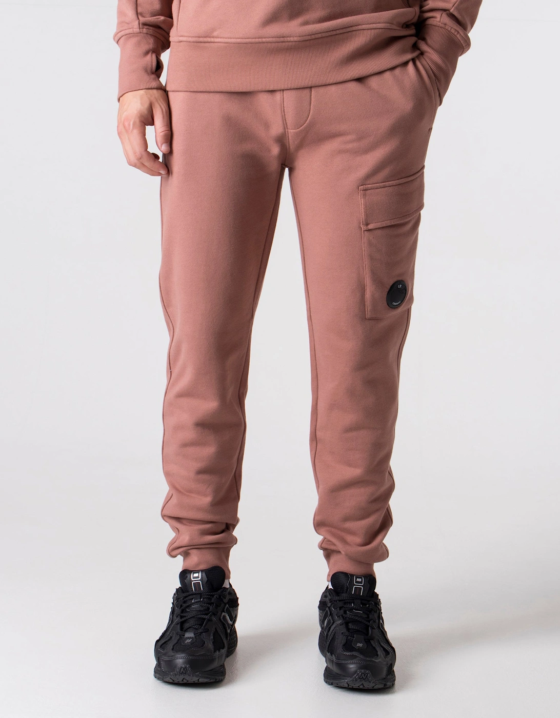 Regular Fit Diagonal Raised Fleece Cargo Joggers