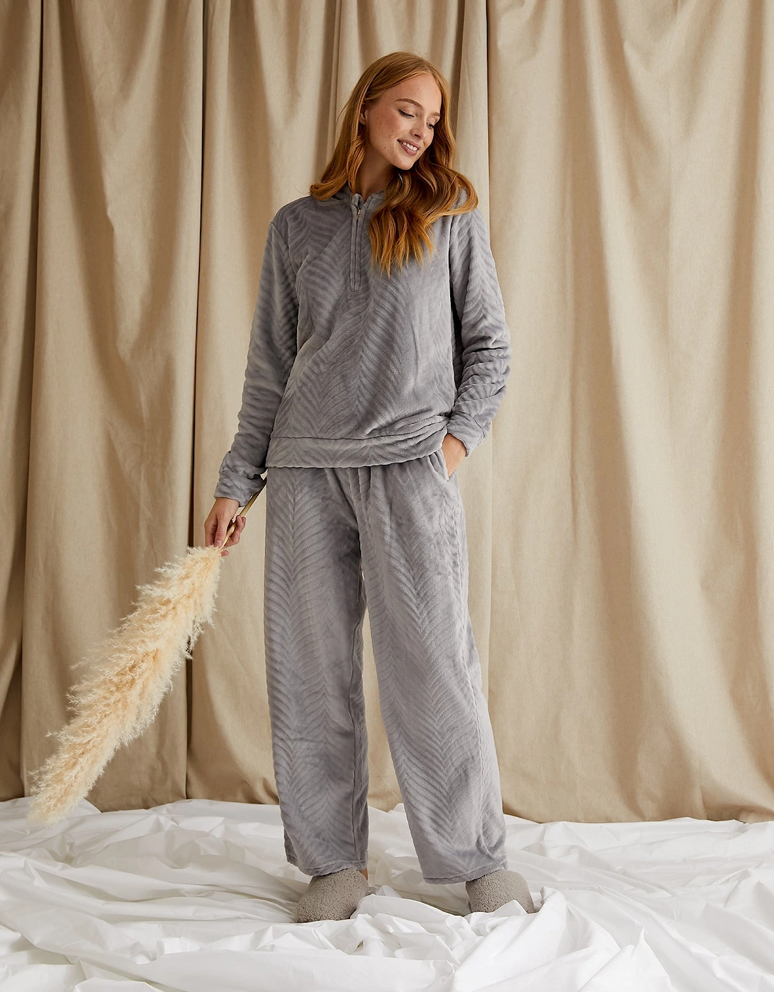 Cosy Chevron Lounge Suit in Shale Grey, 6 of 5